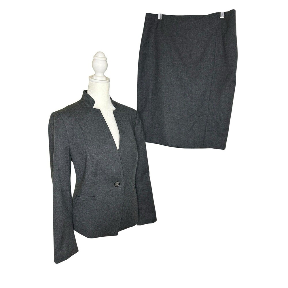 Talbots Italian Flannel Wool Skirt Suit Size 10 Petite Gray Dark Academia Career